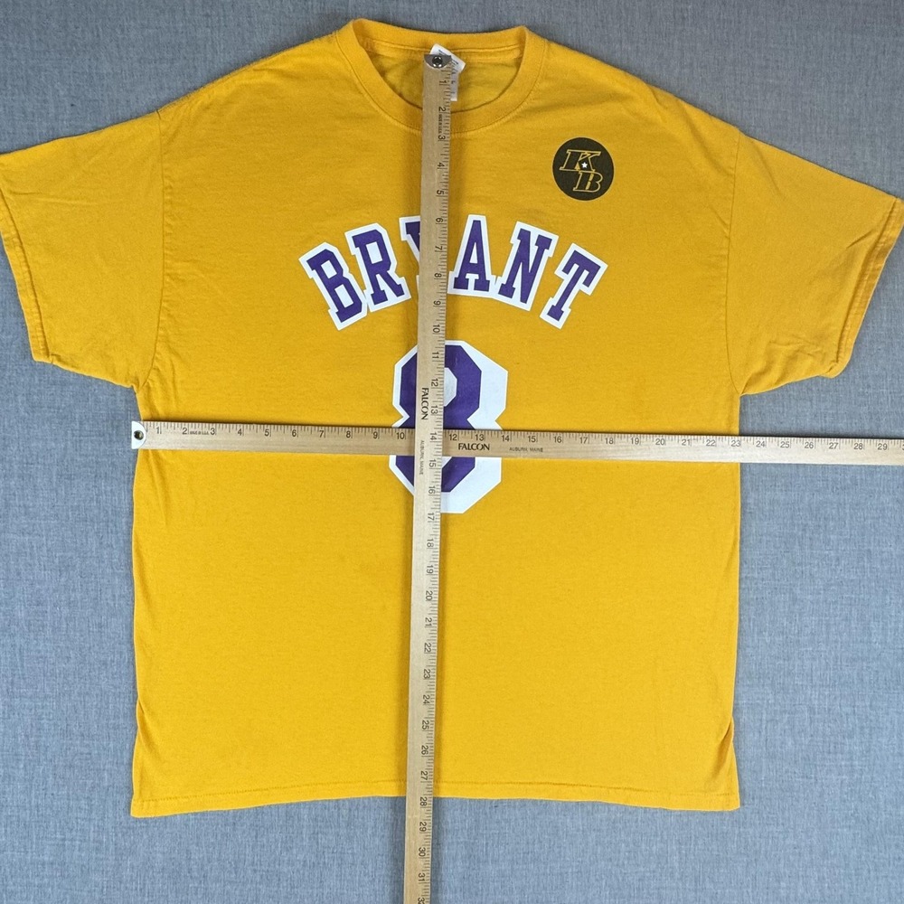 Los Angeles Lakers Shirt Mens XL Yellow Kobe Bryant #8 #24 Gildan 1/31/2020 NBA - Picture 9 of 11